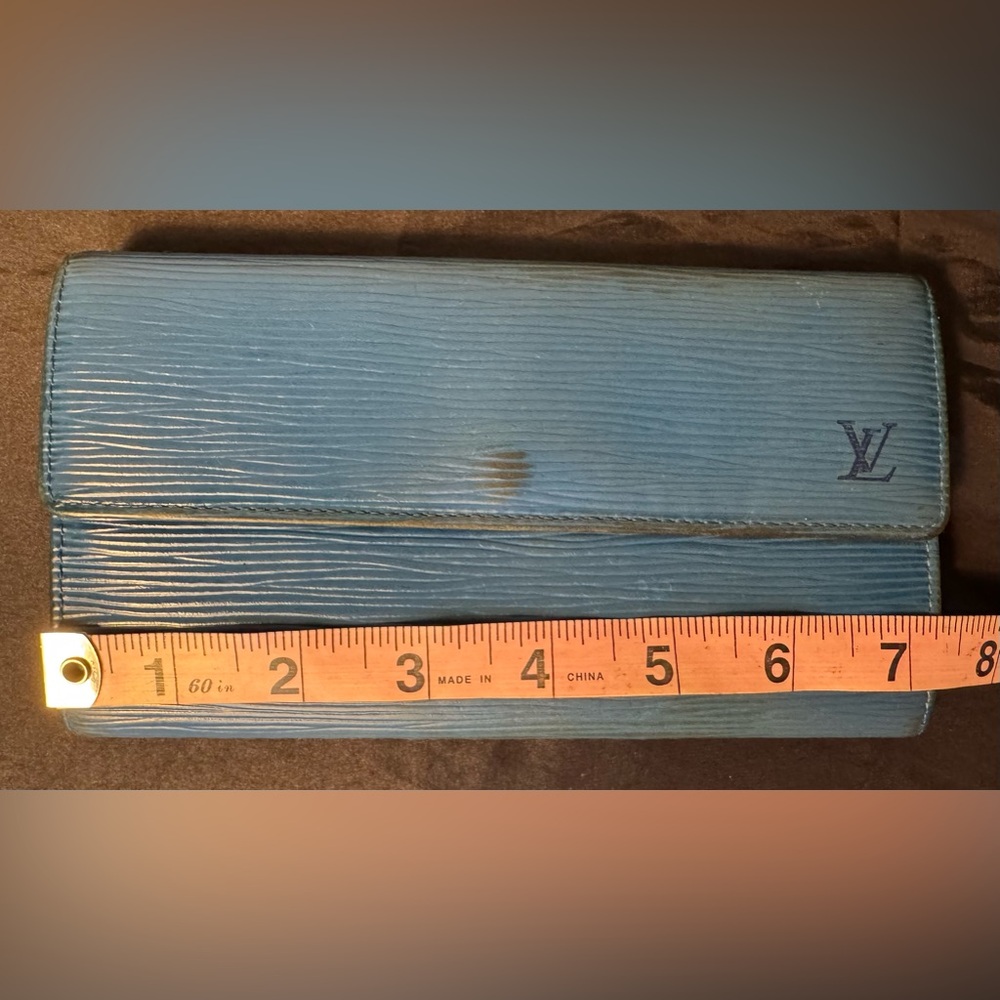 LV EPI Blue Leather Bifold Wallet - Picture 4 of 16